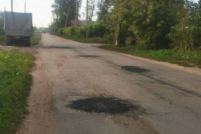 Донские коммунисты добились выполнения ямочного ремонта по ул. Калинина