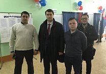 Секретари Тульского обкома КПРФ инспектируют участковые избирательные комиссии.