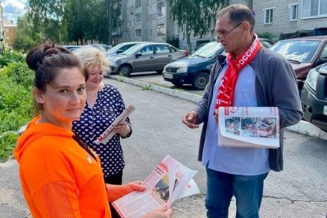 В Тульской области кандидаты в депутаты от КПРФ рассказывают о Народном референдуме избирателям