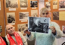 Коммунисты Ефремовского ГК КПРФ накануне Дня освобождения города Ефремова от немецко-фашистских захватчиков провели торжественное собрание Коммунисты Ефремовского ГК КПРФ накануне Дня освобождения города Ефремова от немецко-фашистских захватчиков провели торжественное собрание