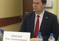 Олег Лебедев принял участие в круглом столе, посвященном проблемам пчеловодства