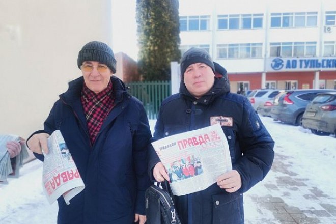 Тульский обком партии организовал очередной агитационный рейд на многолюдных улицах областного центра и у проходных заводов