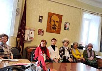 Ефремовский ГК КПРФ провёл круглый стол «СТАЛИН И.В. - ИСТОРИЯ НАШЕЙ СТРАНЫ» Ефремовский ГК КПРФ провёл круглый стол «СТАЛИН И.В. - ИСТОРИЯ НАШЕЙ СТРАНЫ»