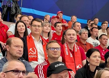 Тульские коммунисты поддержали партийную команду МФК КПРФ по футзалу в матче за суперкубок, который состоялся в Туле