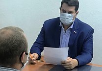 Алексей Лебедев провел прием граждан