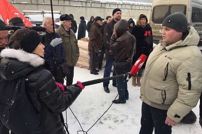 Тульские коммунисты отправили помощь на Донбасс в составе 70-ого гумконвоя КПРФ