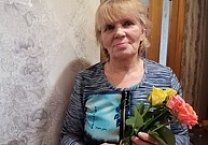 Коммунисты Тулы поздравили женщин с 8 марта Коммунисты Тулы поздравили женщин с 8 марта