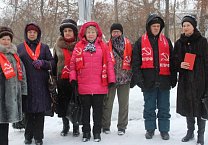 Возложение цветов к памятнику В.И. Ленину в Ефремове