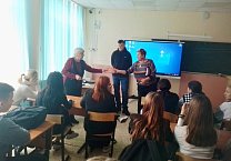 Тульский обком КПРФ продолжает организовывать патриотические уроки для школьников Тульский обком КПРФ продолжает организовывать патриотические уроки для школьников