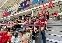 Тульские коммунисты поддержали партийную команду МФК КПРФ по футзалу в матче за суперкубок, который состоялся в Туле Тульские коммунисты поддержали партийную команду МФК КПРФ по футзалу в матче за суперкубок, который состоялся в Туле