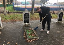 Тульские коммунисты отметили День Комсомола субботниками на местах памяти героев-комсомольцев