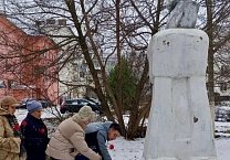 Тульские коммунисты почтили память Фридриха Энгельса Тульские коммунисты почтили память Фридриха Энгельса