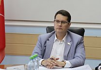 Алексей Лебедев провел очередное заседание Комитета по местному самоуправлению Тульской областной Думы Алексей Лебедев провел очередное заседание Комитета по местному самоуправлению Тульской областной Думы