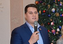Алексей Лебедев на празднике в детской больнице Алексей Лебедев на празднике в детской больнице