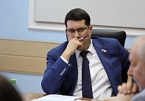 Алексей Лебедев провел очередное заседание Комитета по местному самоуправлению Тульской областной Думы Алексей Лебедев провел очередное заседание Комитета по местному самоуправлению Тульской областной Думы
