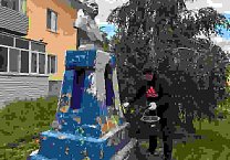 Коммунисты продолжают восстанавливать памятники советской эпохи