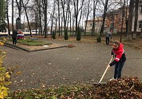 Тульские коммунисты отметили День Комсомола субботниками на местах памяти героев-комсомольцев