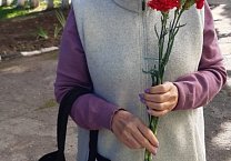 Ефремовские коммунисты почтили память Анатолия Клесарева Ефремовские коммунисты почтили память Анатолия Клесарева