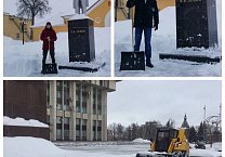 Тульские коммунисты почтили память Владимира Ильича Ленина Тульские коммунисты почтили память Владимира Ильича Ленина