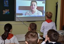 Тульские пионеры пообщались с космонавтом Еленой Серовой