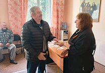 Активисты Донского отделения КПРФ получили партийные награды