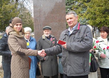 Шествиями, митингами и возложениями отметила Тульская область День рождения В.И. Ленина 