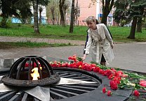 В Тульской области члены КПРФ почтили память героев Великой Отечественной войны в день 75-летия Великой Победы!