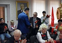На круглом столе в Туле, посвященном годовщине Великого Октября, выступили Николай Арефьев и Сергей Удальцов