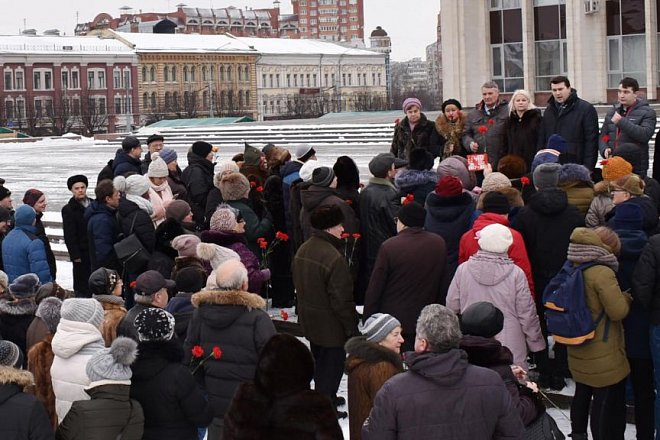 Тульские коммунисты почтили память Владимира Ильича Ленина