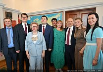 Первый секретарь Тульского обкома КПРФ Алексей Лебедев поздравил Г.А. Зюганова с Днём рождения Первый секретарь Тульского обкома КПРФ Алексей Лебедев поздравил Г.А. Зюганова с Днём рождения