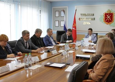 Алексей Лебедев провел очередное заседание Комитета по местному самоуправлению Тульской областной Думы