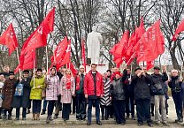 Тульская область отметила годовщину Великого Октября Тульская область отметила годовщину Великого Октября
