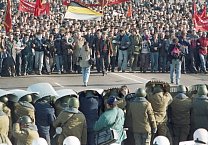 Не забудем! Не простим! Не забудем! Не простим!