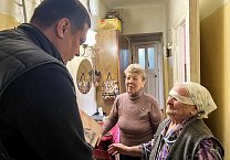 Алексей Лебедев поздравил ветеранов с Днем Победы