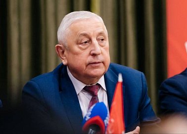 Николай Харитонов поздравил учащихся с Татьяниным днём!