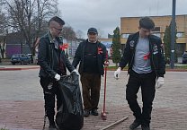 Тульские комсомольцы провели ряд субботников к 156-й годовщине со Дня рождения В.И. Ленина
