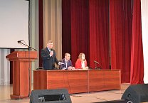 Алексей Лебедев на встрече с жителями Новомосковска выступил против «мусорных» поборов