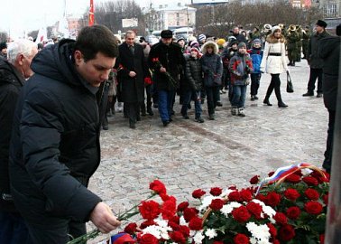 Тула отметила 73-ю годовщину окончания обороны города-героя и начала контрнаступления под Москвой.