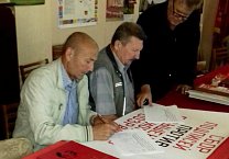 Кимовские коммунисты собирают подписи против повышения пенсионного возраста