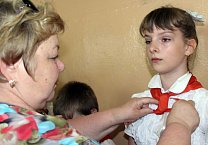Школьники Ефремова вступают в пионеры