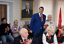 На круглом столе в Туле, посвященном годовщине Великого Октября, выступили Николай Арефьев и Сергей Удальцов
