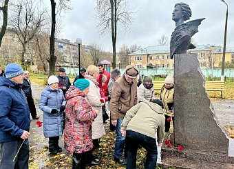 Тульские коммунисты достойно отметили День комсомола Тульские коммунисты достойно отметили День комсомола