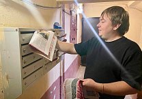 Первый секретарь Евгений Жеков вместе с активными коммунистами усиливает работу по Народному референдуму в Пролетарском районе города Тулы Первый секретарь Евгений Жеков вместе с активными коммунистами усиливает работу по Народному референдуму в Пролетарском районе города Тулы