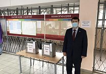 Олег Лебедев ознакомился с ходом голосования на избирательных участках Рязанской области Олег Лебедев ознакомился с ходом голосования на избирательных участках Рязанской области