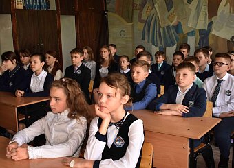 Тульский обком КПРФ организовал для кимовских школьников телемост со знаменитым полярником Виктором Боярским