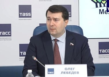 Олег Лебедев вместе с руководителем Рослесхоза Иваном Советниковым на пресс-конференции в ТАСС рассказали о цифровизации лесного хозяйства России