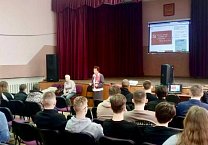 Тульский обком КПРФ продолжает проводить патриотические уроки для подрастающего поколения