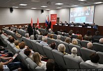 Геннадий Зюганов: Тульские оружейники работают в три смены под лозунгом «Все для Победы!» Тульскую область посетил Председатель ЦК КПРФ Г.А. Зюганов Геннадий Зюганов: Тульские оружейники работают в три смены под лозунгом «Все для Победы!» Тульскую область посетил Председатель ЦК КПРФ Г.А. Зюганов