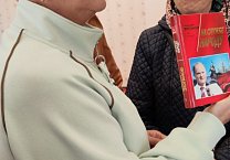 Делегация ефремовских коммунистов посетила Дом-музей И.А.Бунина Делегация ефремовских коммунистов посетила Дом-музей И.А.Бунина