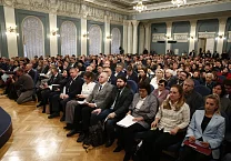 Светлана Белоус приняла участие в работе "Круглого стола", прошедшем в Москве в Доме Союзов (Октябрьском зале) Светлана Белоус приняла участие в работе "Круглого стола", прошедшем в Москве в Доме Союзов (Октябрьском зале)